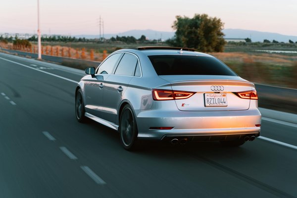 Mastering Tubeless Tire Repairs on Your KTM 790 Adventure: A Step-by-Step, Expert Strategy Guide