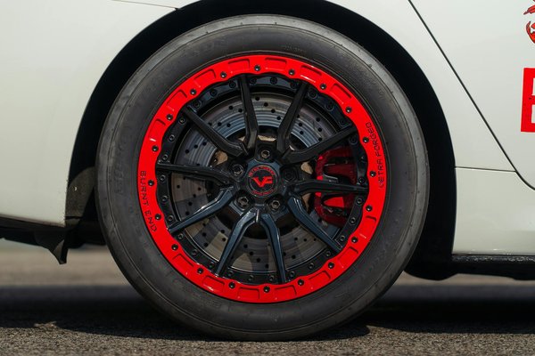 Master Your Lap Times: Pro Tips for Fine-Tuning Gear Ratios in British Racing Cars